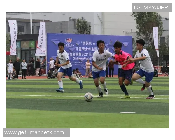 焦作室内足球热潮兴起助力青少年体育发展与健康生活方式推广